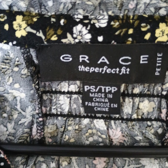 Grace The Perfect Fit Black Floral Long Sleeve Blouse Women's Petite Small - Picture 5 of 7